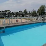 Holiday-camp *