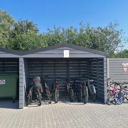 Holiday-camp אכסניה רוסינובו