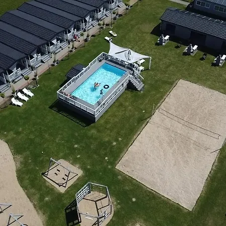 Holiday-camp * Rusinowo (Slawno)