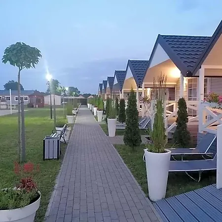 山林小屋 Holiday-camp *